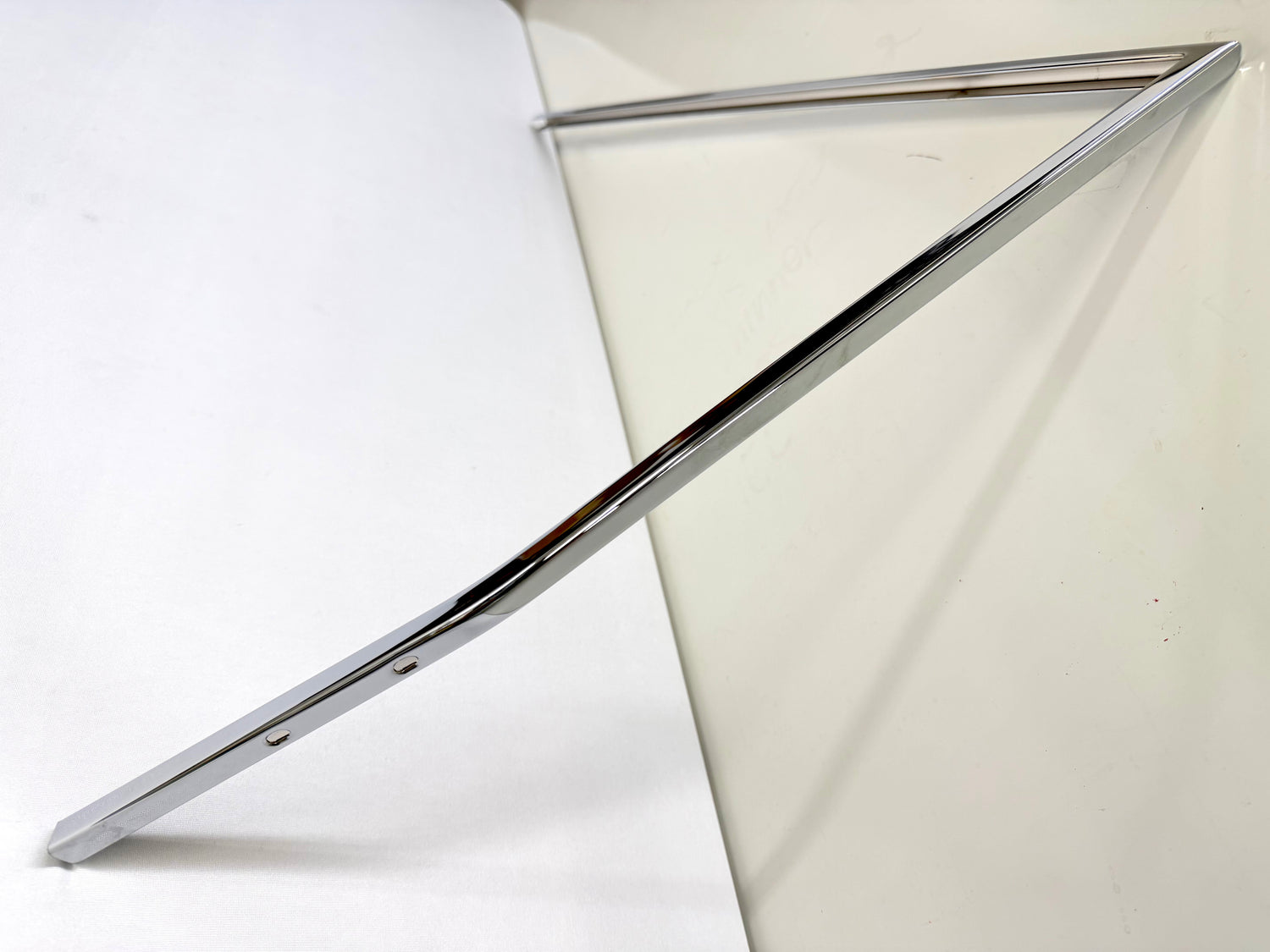 1962-1964 CHEVY IMPALA BUICK PONTIAC OLDSMOBILE B-BODY DOOR WINDOW FRAME LH DRIVER SIDE [NEW] / IMPORT CHROME