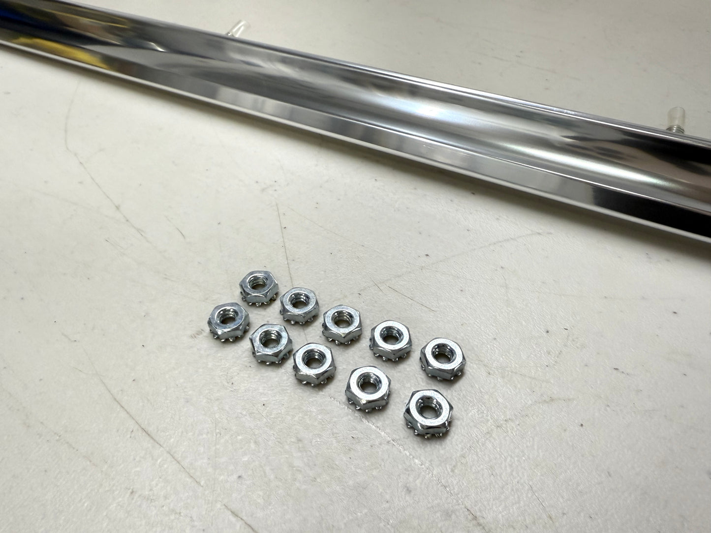 1960 CHEVY IMPALA BEL AIR BISCAYNE EL CAMINO / FULL SIZE HOOD LIP MOLDING [NEW]