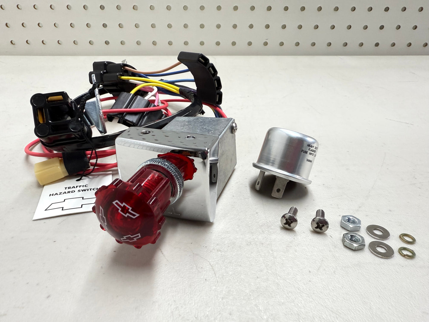 [NEW] 1963 CHEVY IMPALA BEL AIR BISCAYNE / FULL SIZE ACCESSORY 4 WAY TRAFFIC HAZARD FLASHER SWITCH GM LICENSED