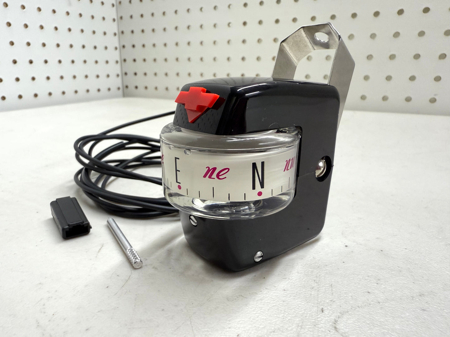 [NEW] 1958-1964 CHEVY IMPALA / FULL SIZE ACCESSORY COMPASS WHITE DIAL W/ LIGHT HARNESS