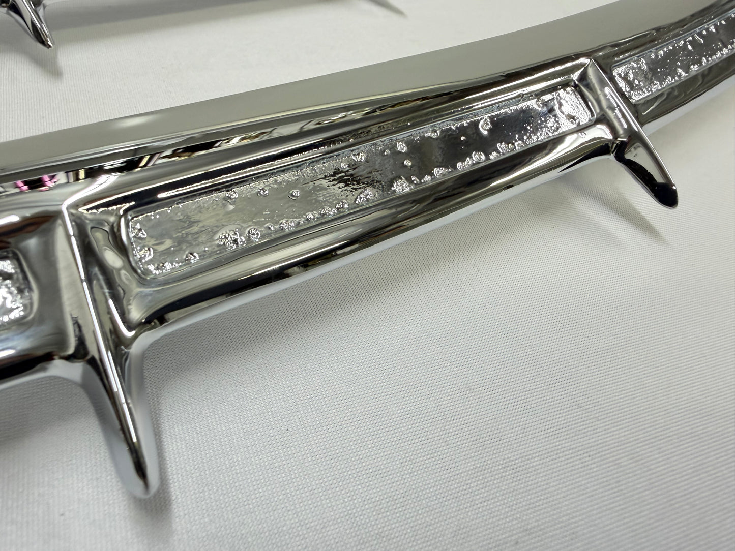[ORIGINAL OEM RESTORED] 1961 CHEVY IMPALA 2DOOR HARDTOP BUBBLETOP REAR PANEL SCALLOPS TRIM SET 1PAIR / SHOW CHROME FINISH