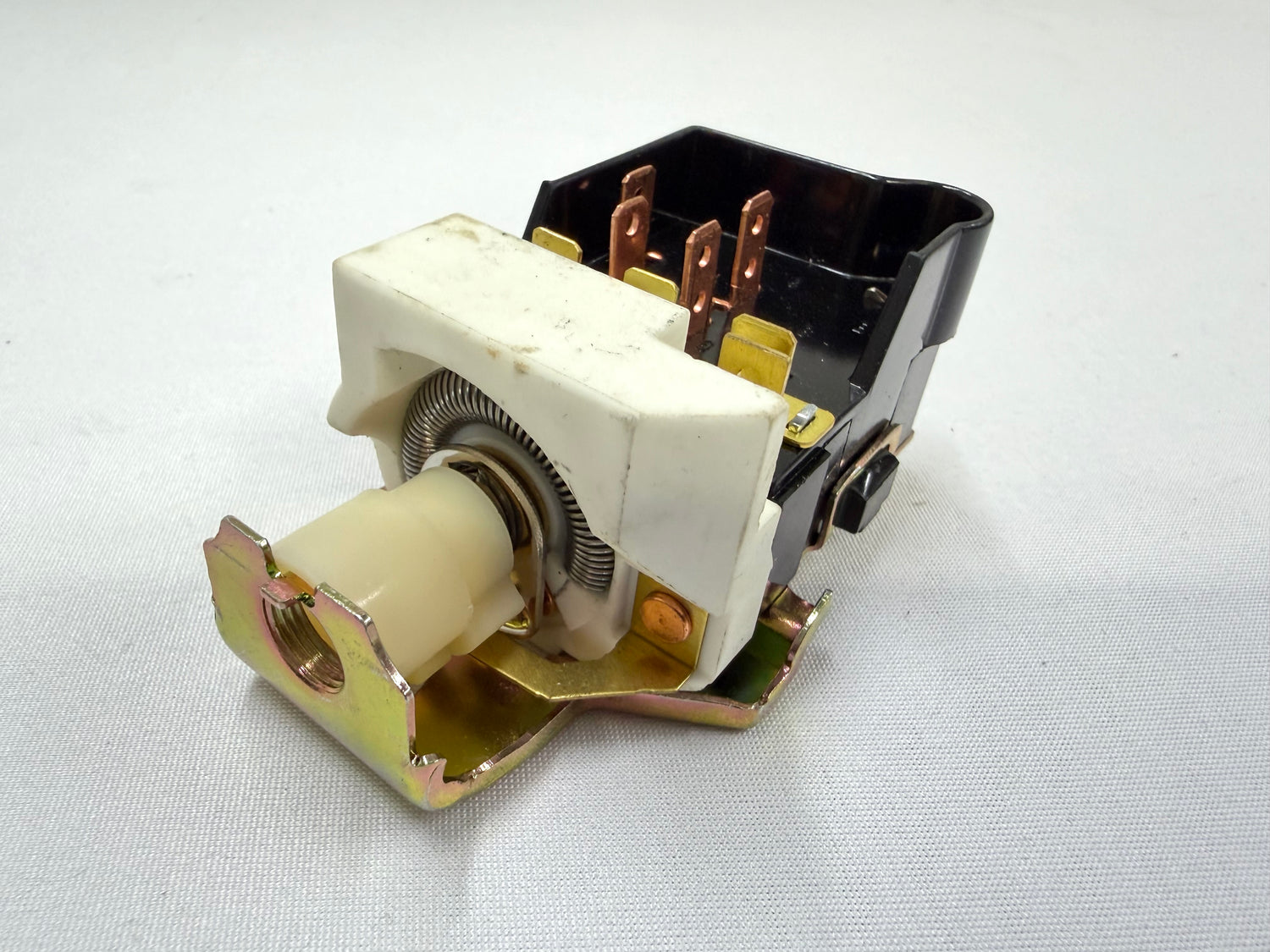 1964-68 CHEVY IMPALA BEL AIR BISCAYNE / BUICK CORVETTE GMC / HEAVY DUTY HEADLIGHT HEADLAMP SWITCH