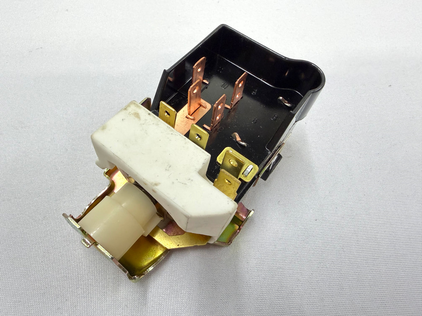 1964-68 CHEVY IMPALA BEL AIR BISCAYNE / BUICK CORVETTE GMC / HEAVY DUTY HEADLIGHT HEADLAMP SWITCH
