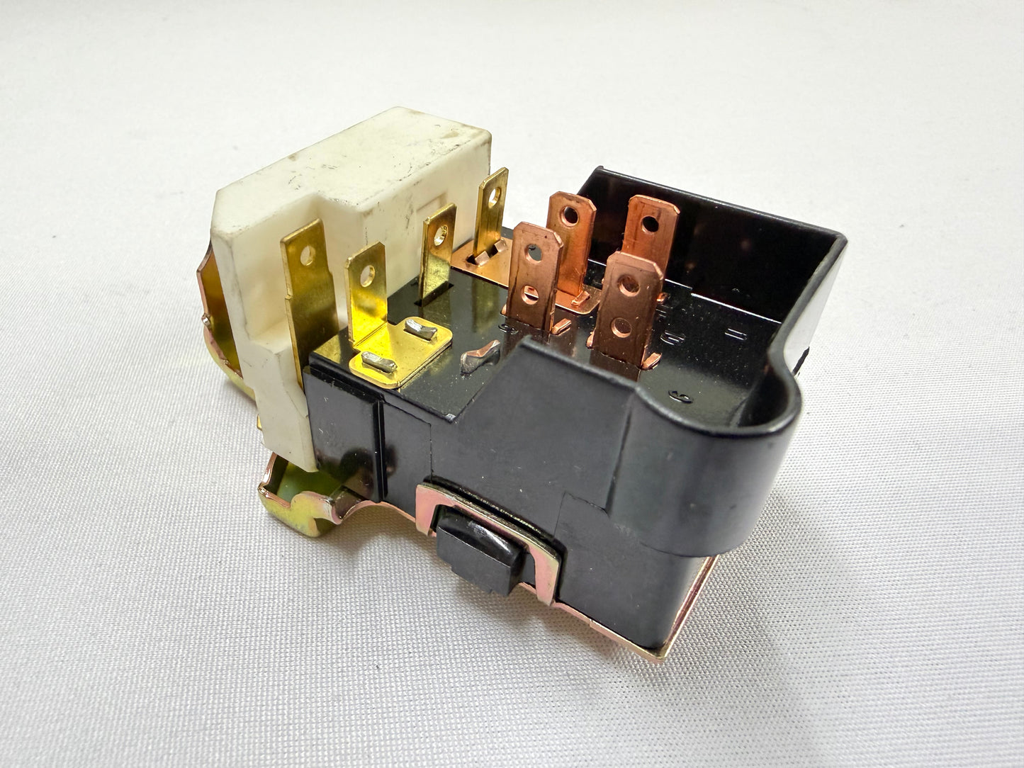 1964-68 CHEVY IMPALA BEL AIR BISCAYNE / BUICK CORVETTE GMC / HEAVY DUTY HEADLIGHT HEADLAMP SWITCH