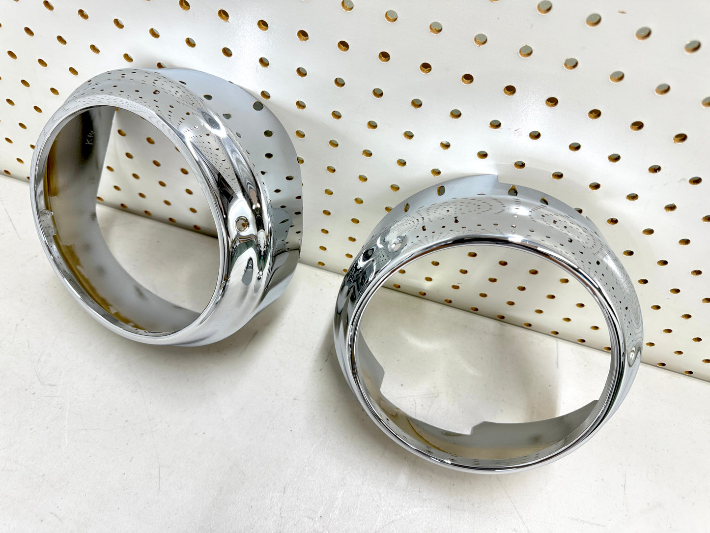 [ORIGINAL OEM RESTORED] 1960 CHEVY IMPALA BEL AIR BISCAYNE / FULL SIZE HEADLIGHT HEADLAMP BEZELS SET / CHROME FINISH