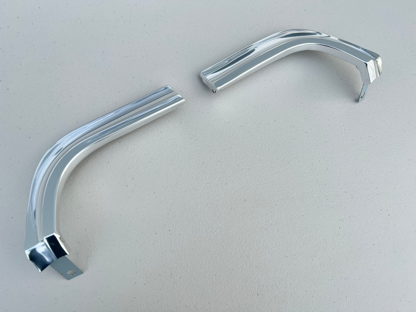 1963 CHEVY IMPALA / FULLSIZE BELAIR BISCAYNE UPPER EYEBROW MOLDINGS PAIR [NEW]