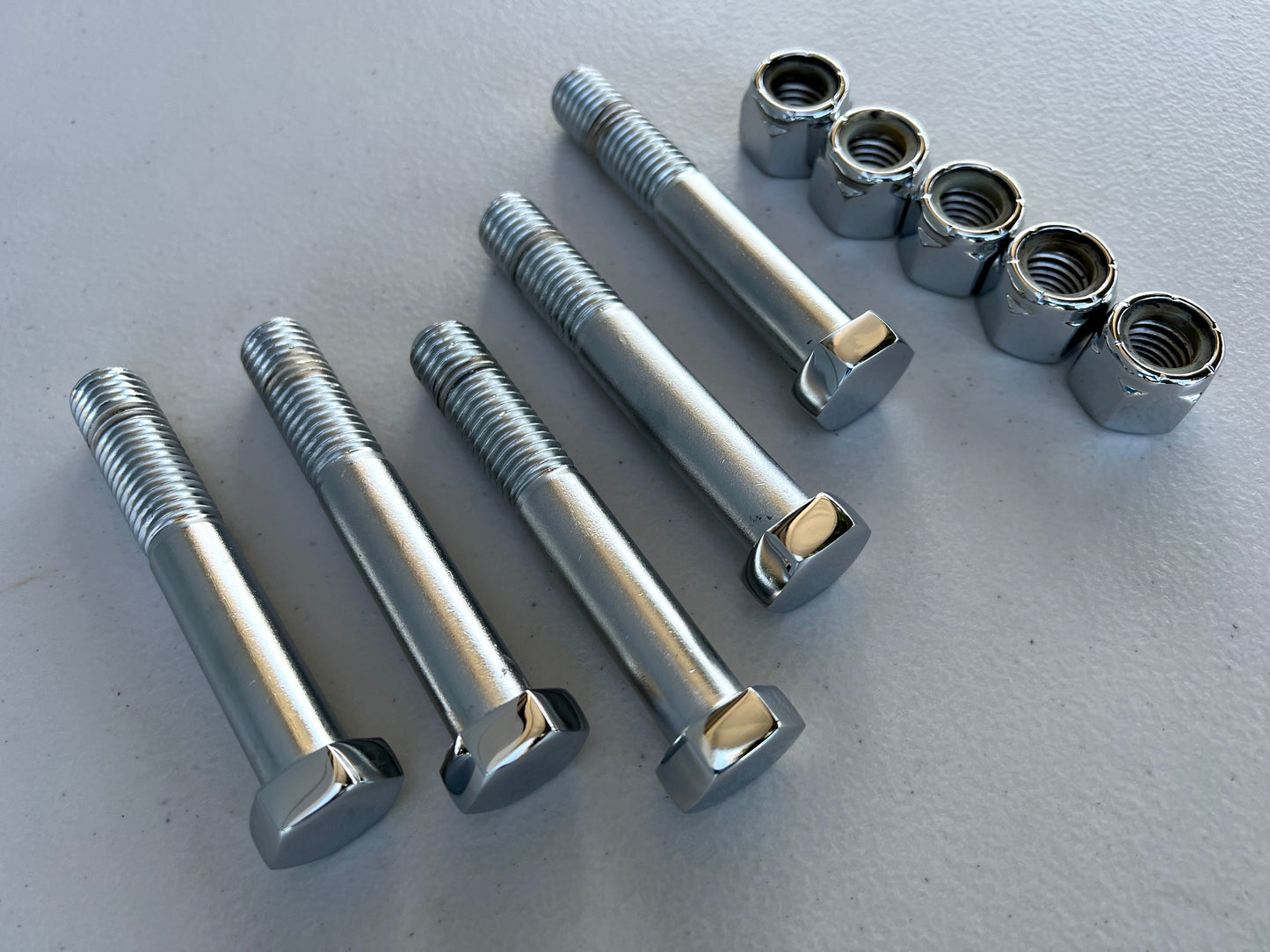 IMPALA REAR SUSPENSION HARDWARE KIT (FOR REAR TRAILING ARMS AND Y BONE) 5 BOLTS & 5 LOCKNUTS / CHROME FINISH