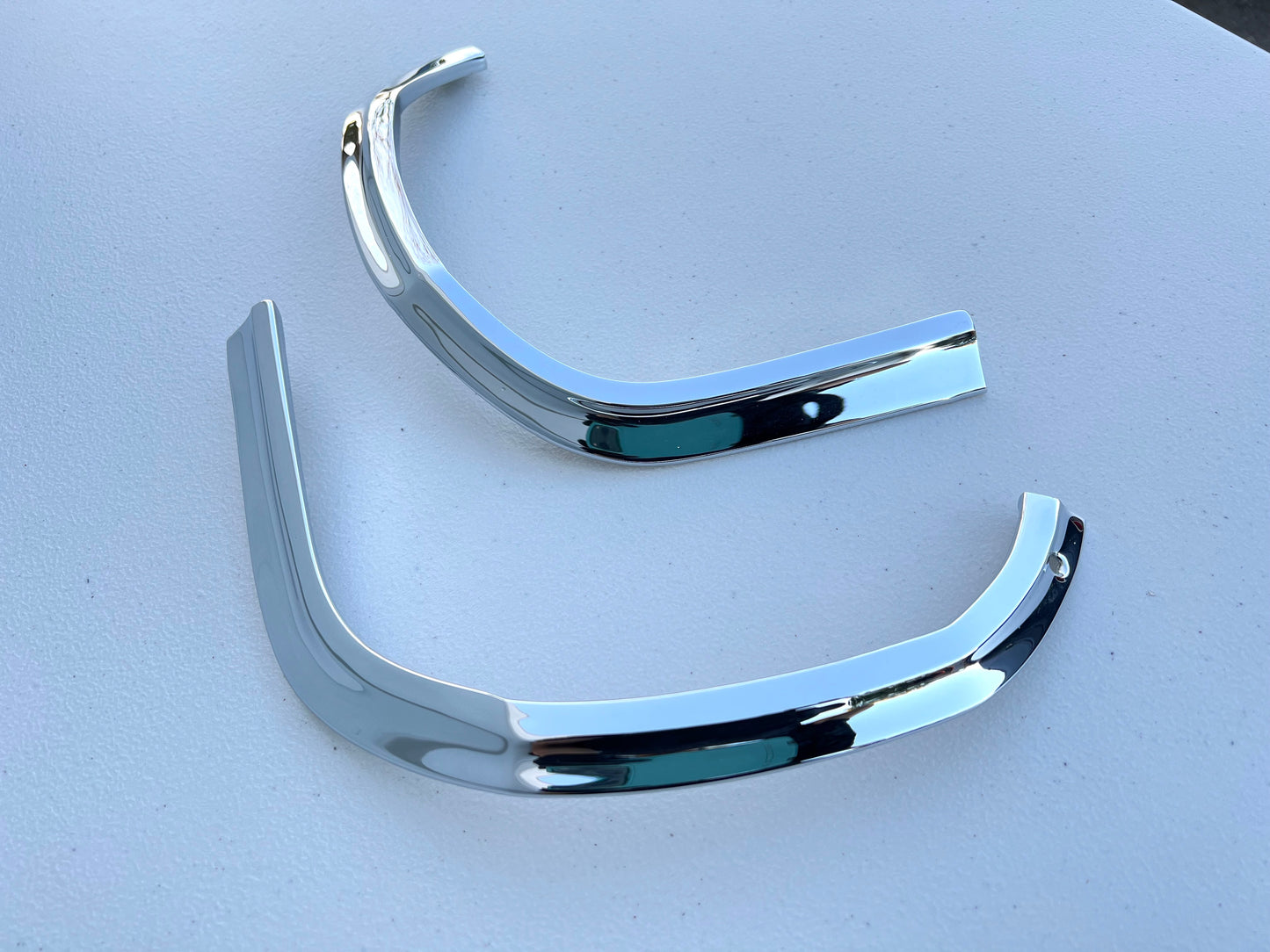 1964 CHEVY IMPALA / FULL-SIZE EYEBROW MOLDINGS 2PC/PAIR [NEW] [CHROME FINISH]