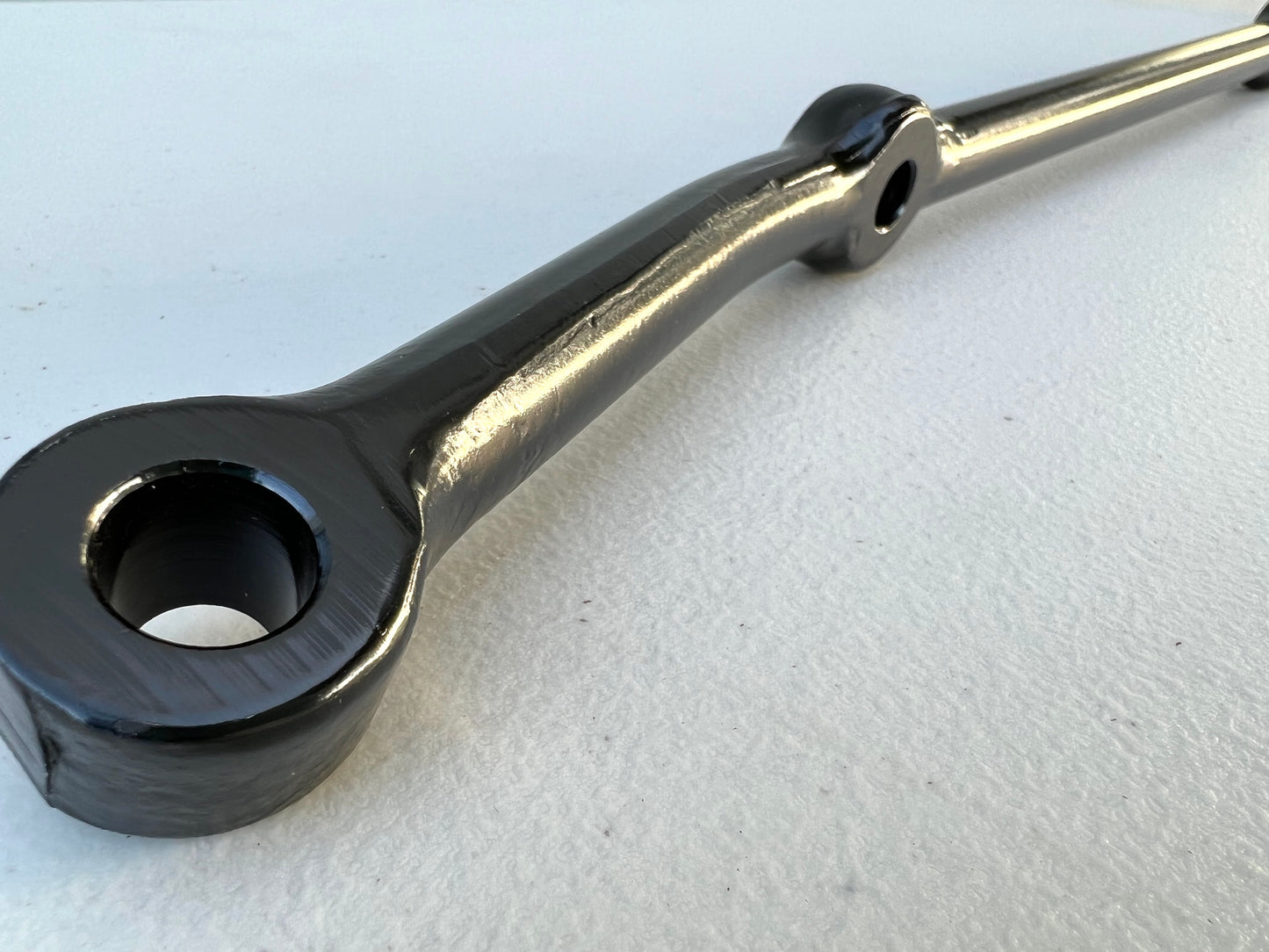 1963-64 FULL SIZE MANUAL STEERING CENTERLINK / BLACK COATED