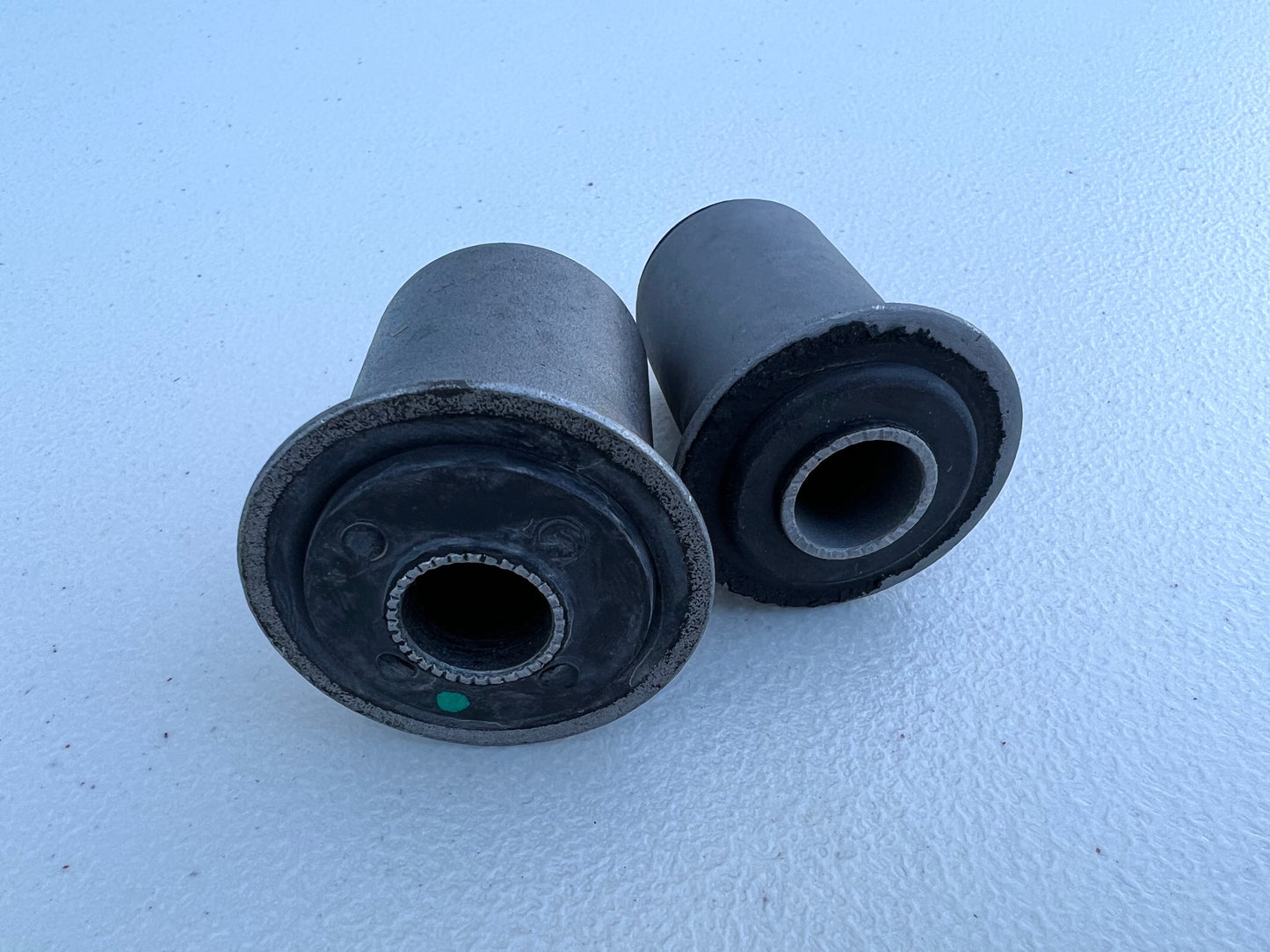 1959-64 GM FULL SIZE REAR TRAILING ARM BUSHINGS 2PC FOR PER ARM / CHEVY IMPALA BELAIR BISCAYNE