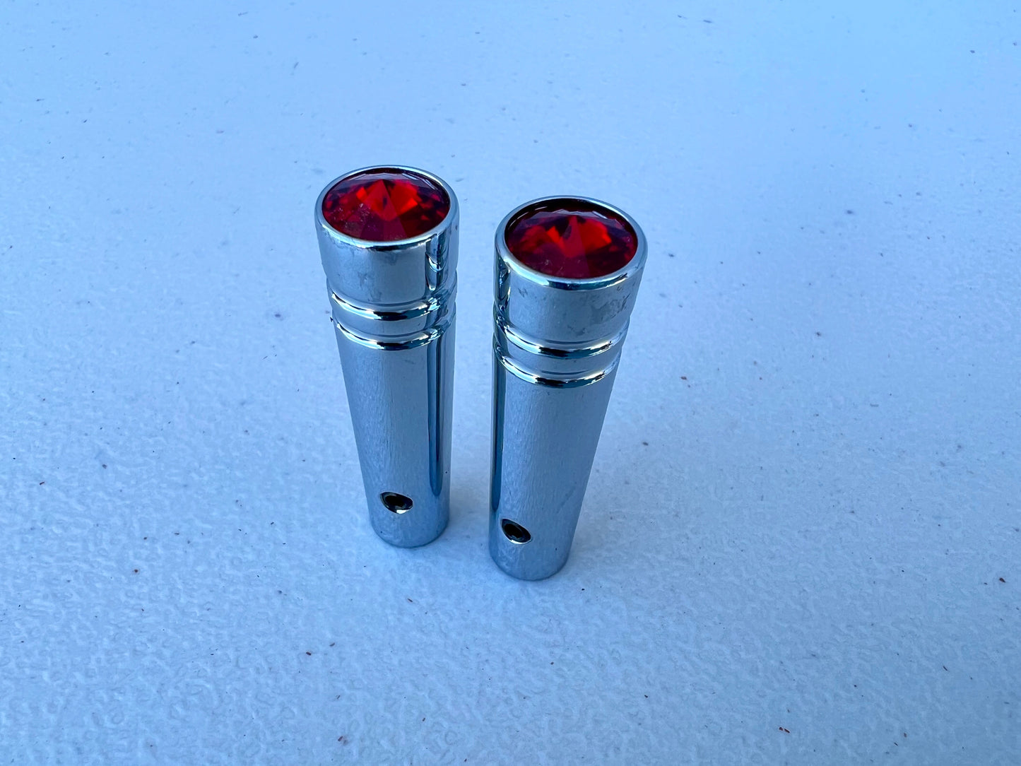 CHROME TOGGLE SWITCH EXTENSION SHORT 2PC / 1PAIR (RED)