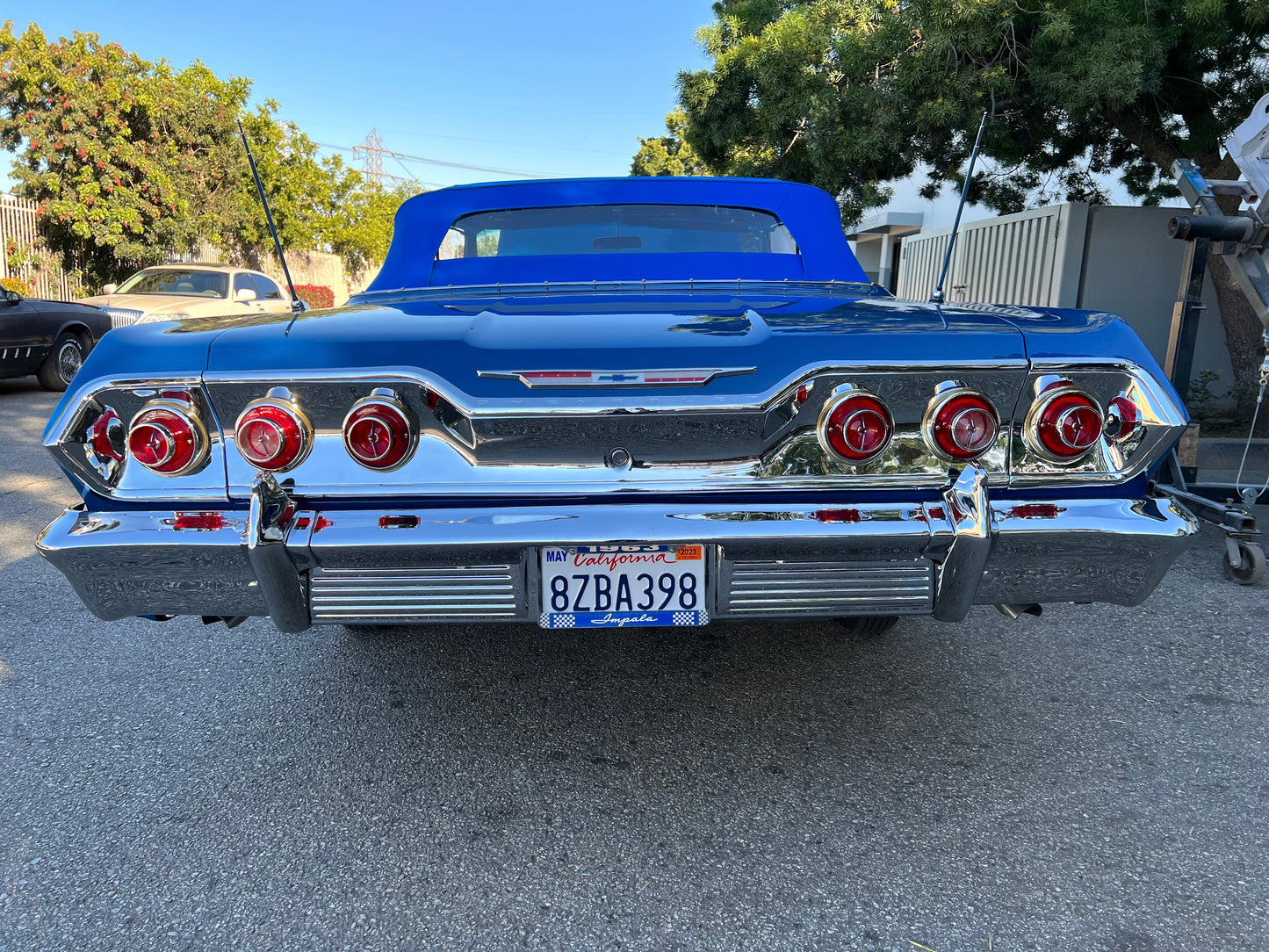 1963 CHEVY IMPALA REAR TRUNK LID PANEL & TAILLIGHT COVE TRIM INSERTS 3PC COMPLETE SET (OEM / ORIGINAL) / CHROME FINISH